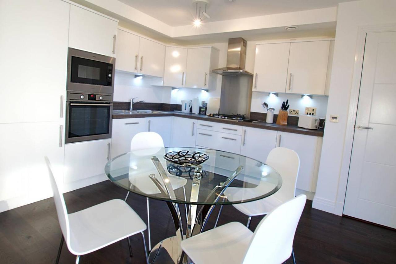 Altido Bright City Centre 2Bed, 2Bath With Free Parking 에든버러 외부 사진